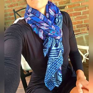 Sheer long scarf with Boho abstract print navy